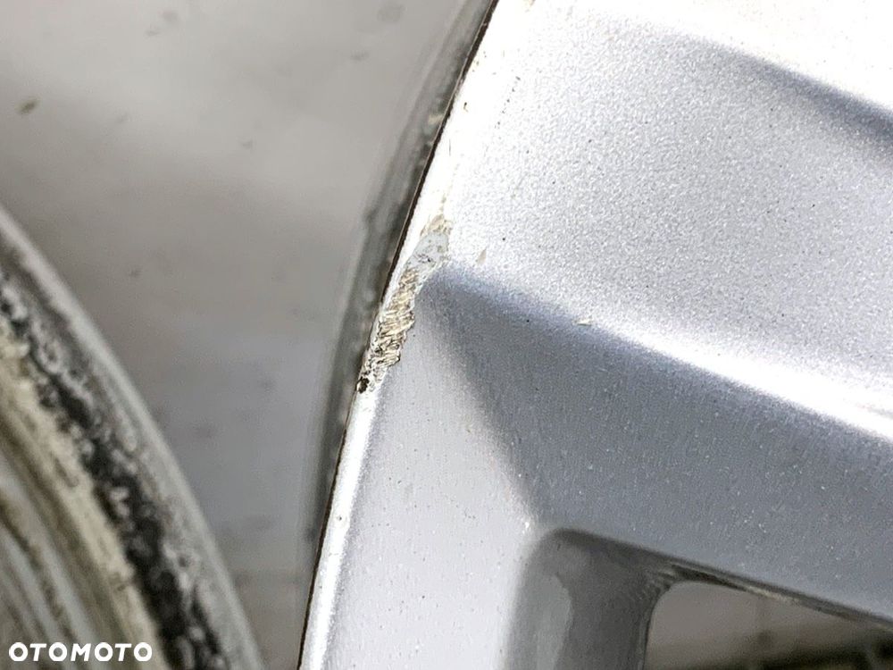 FELGI ALUMINIOWE KOMPLET 17'' 8J 5X108 63,3 ET 42  VOLVO XC90 I (275) 2002 - 2015 T6 AWD 200 kW [272 - 9