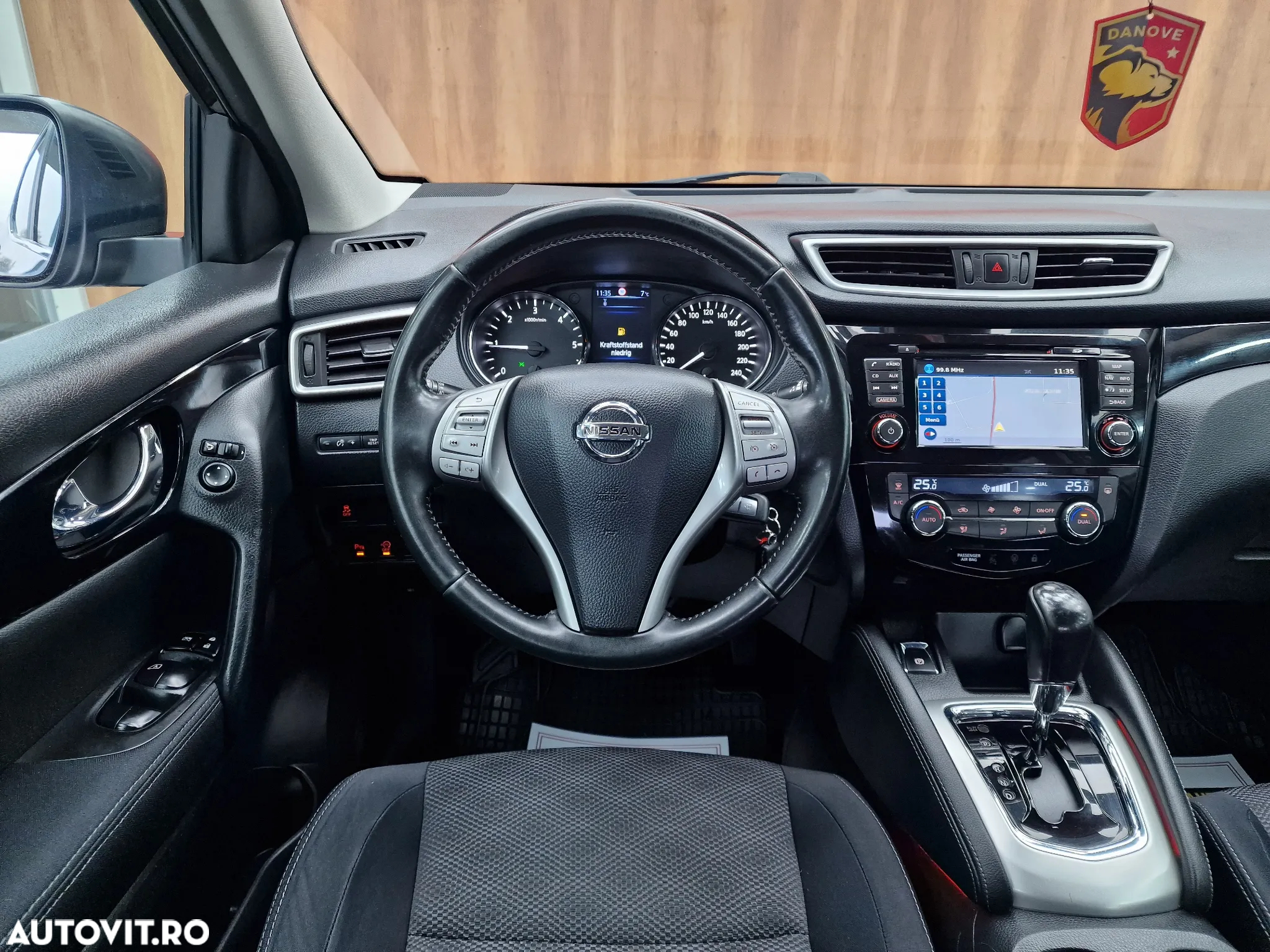 Nissan Qashqai 1.6 DCI Start/Stop X-TRONIC N-Connecta - 18