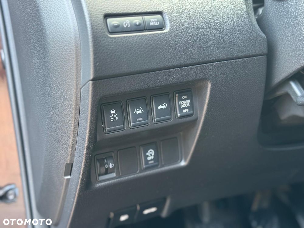 Nissan X-Trail 1.7 dCi N-Connecta - 9