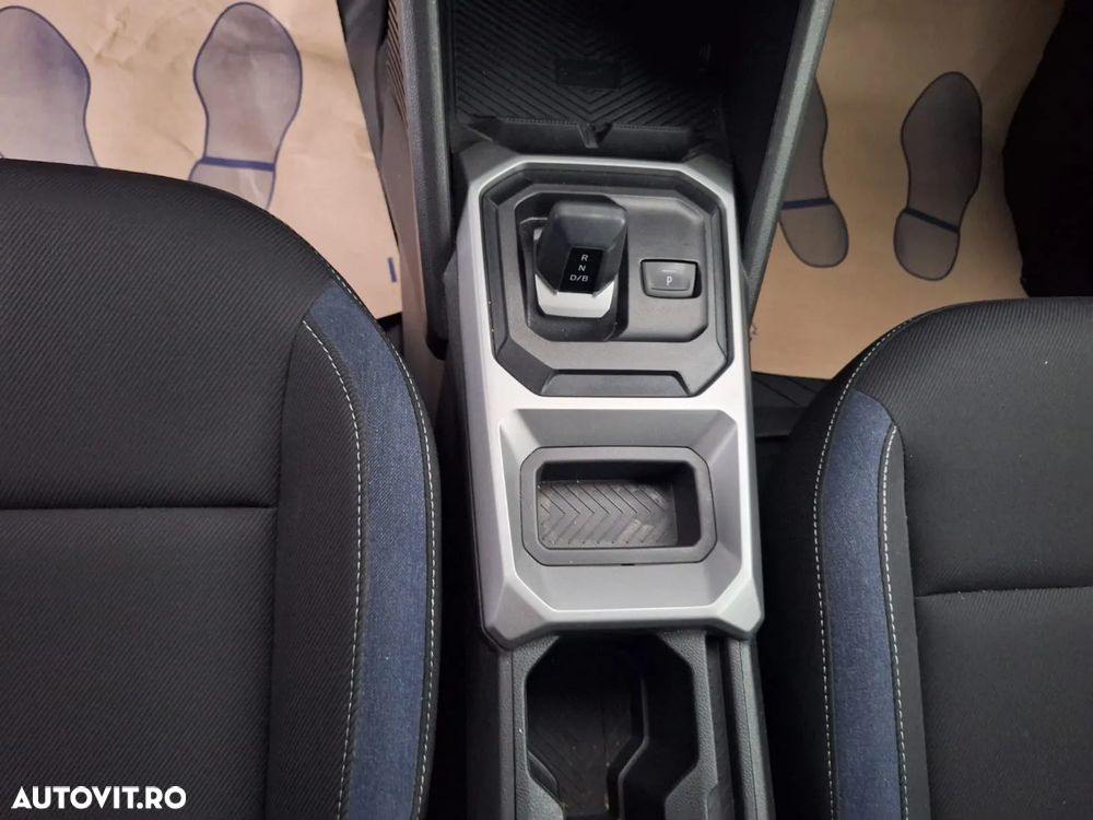 Dacia Duster HEV 140 Journey - 16