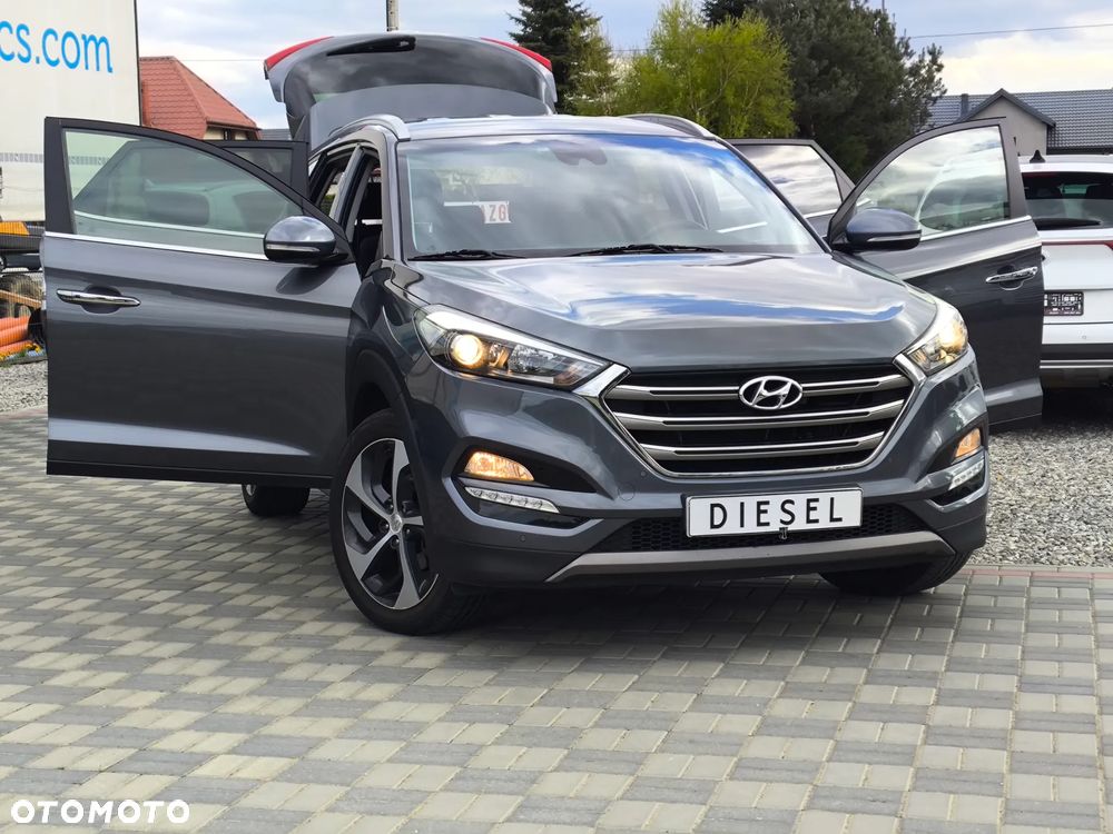 Hyundai Tucson 1.7 CRDI BlueDrive Style 2WD - 13