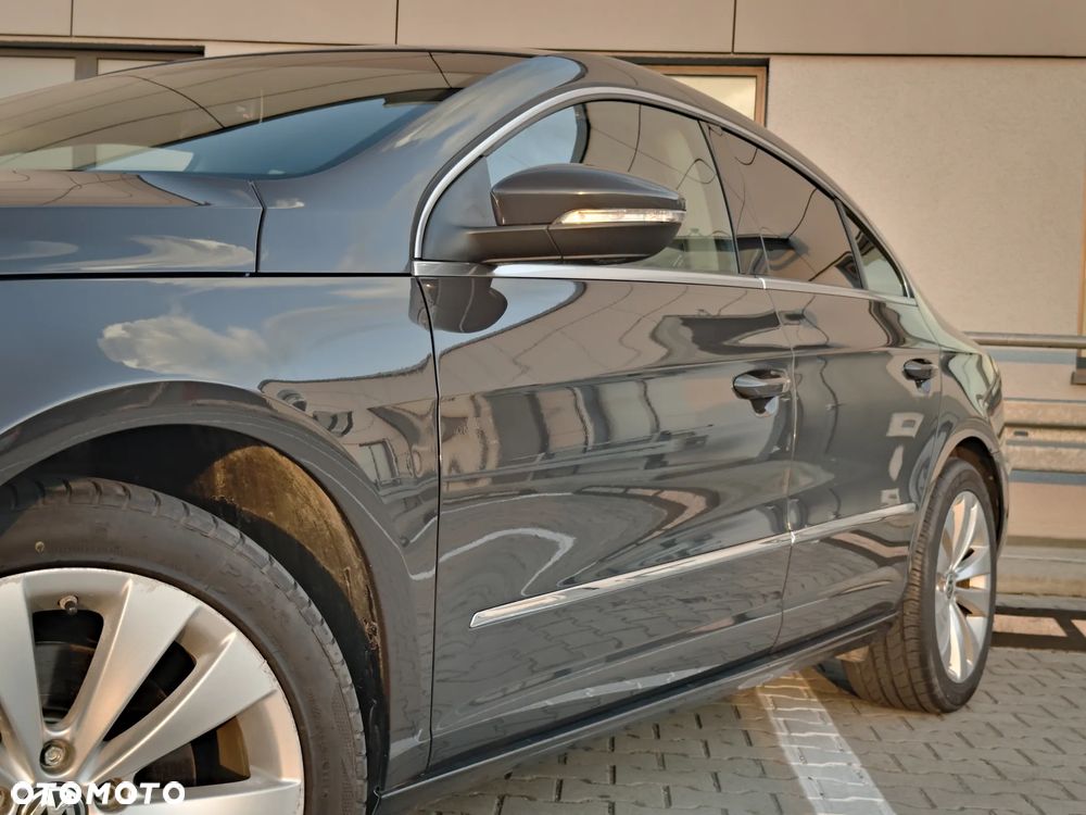 Volkswagen Passat CC 2.0 TSI DSG - 17