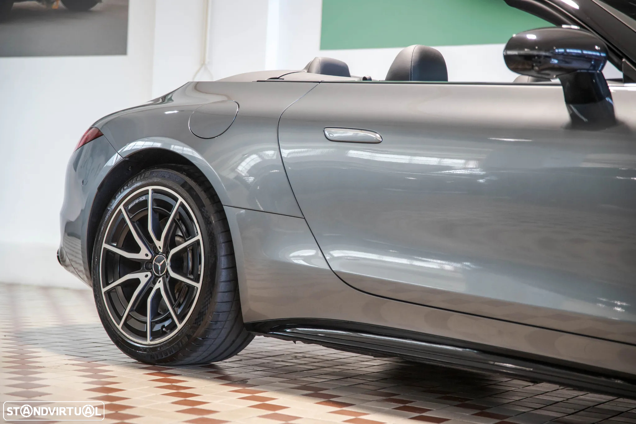 Mercedes-Benz SL 43 AMG Standard - 7