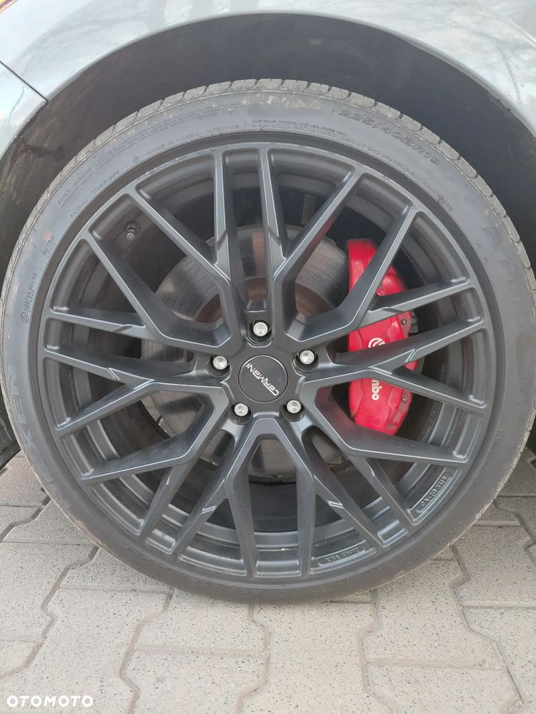 Kia Stinger 3.3 T-GDI AWD GT - 18