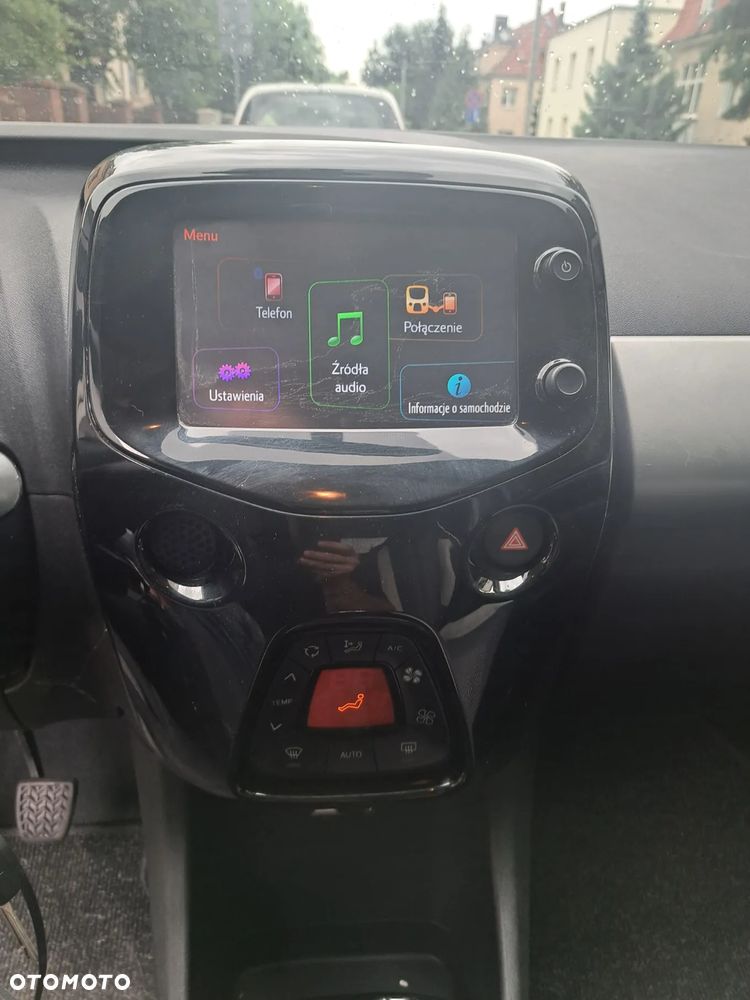 Peugeot 108 PureTech 82 Top Allure - 9