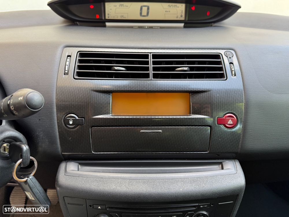 Citroën C4 1.6 HDi 110 SX Pack - 31