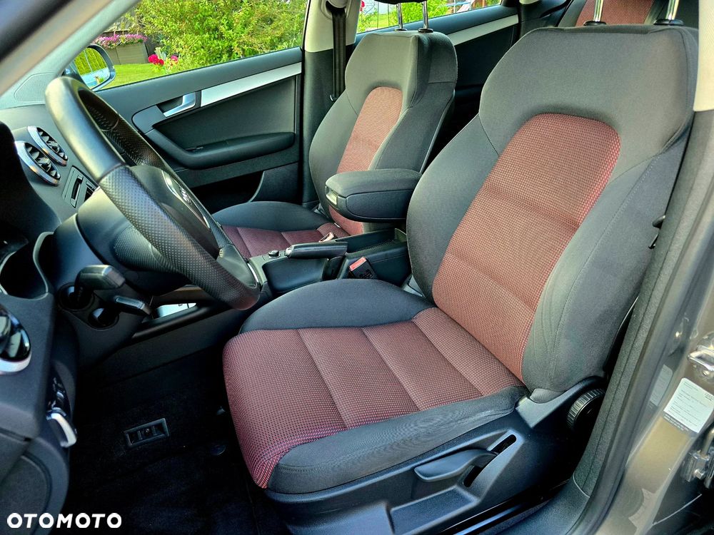 Audi A3 Sportback 2.0 TDI Ambiente - 19