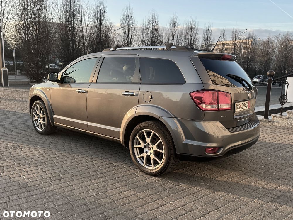 Fiat Freemont 2.0 Multijet 16V DPF Automatik Allrad Lounge - 10