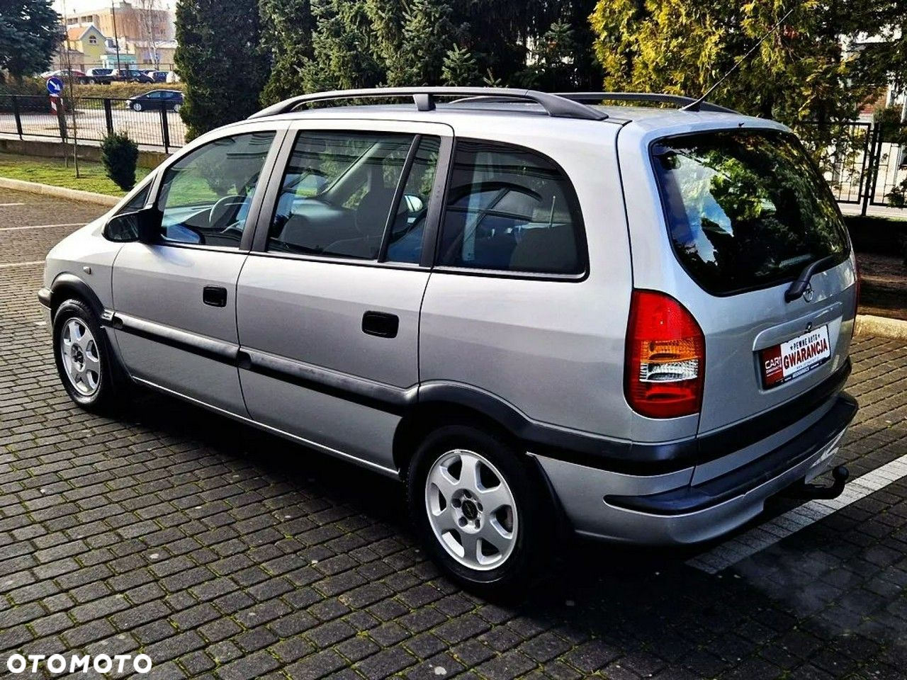 Opel Zafira 1.6 16V Elegance - 19