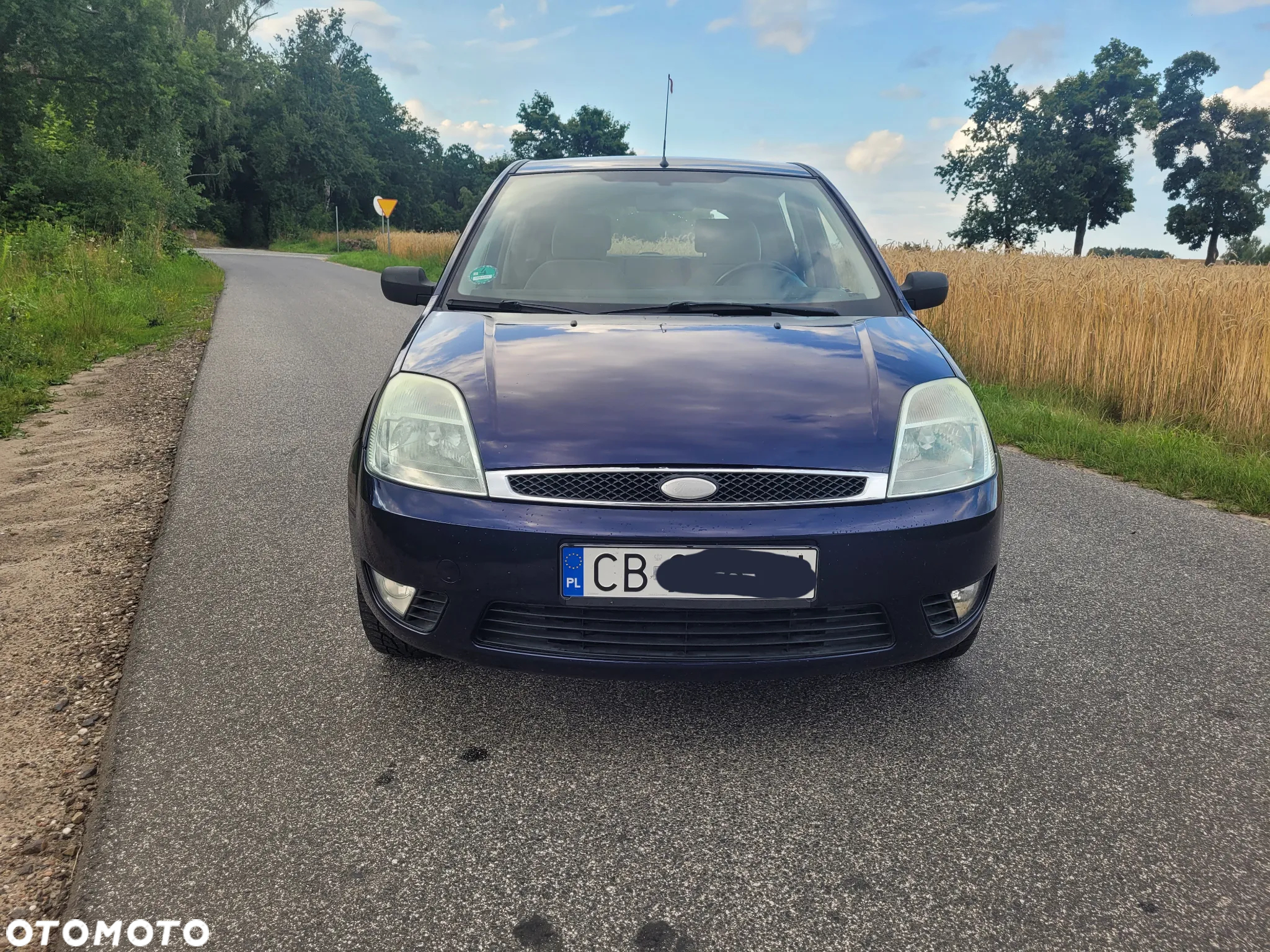 Ford Fiesta 1.4 Ghia - 8