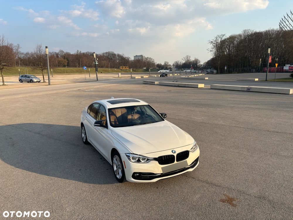 BMW Seria 3 330i Luxury Line sport - 5