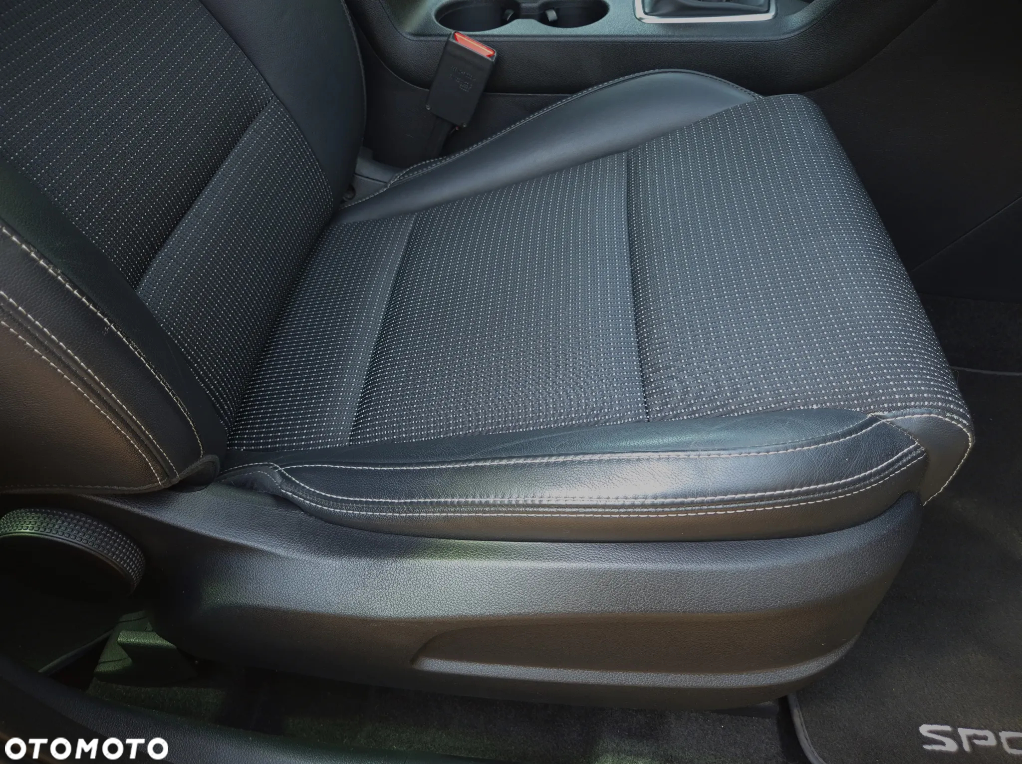 Kia Sportage 1.6 GDI 2WD ISG Spirit - 37