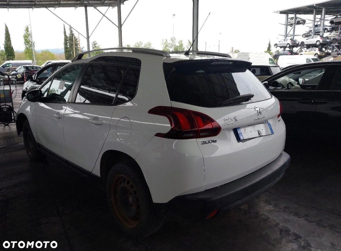 Peugeot 2008 - 1