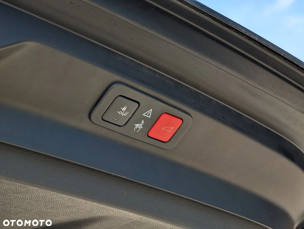 Peugeot 5008 BlueHDi 130 EAT8 Allure - 41