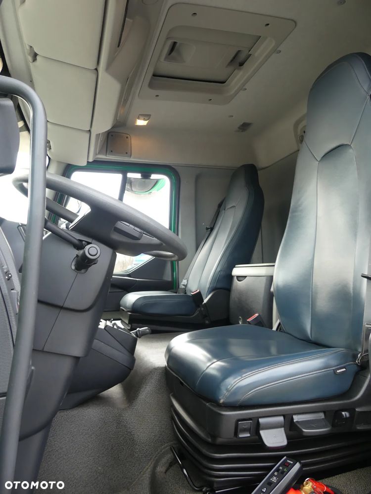 Volvo FL 16.250 / EURO 6 / KONTENER + WINDA / OTWIERANY BOK / - 29