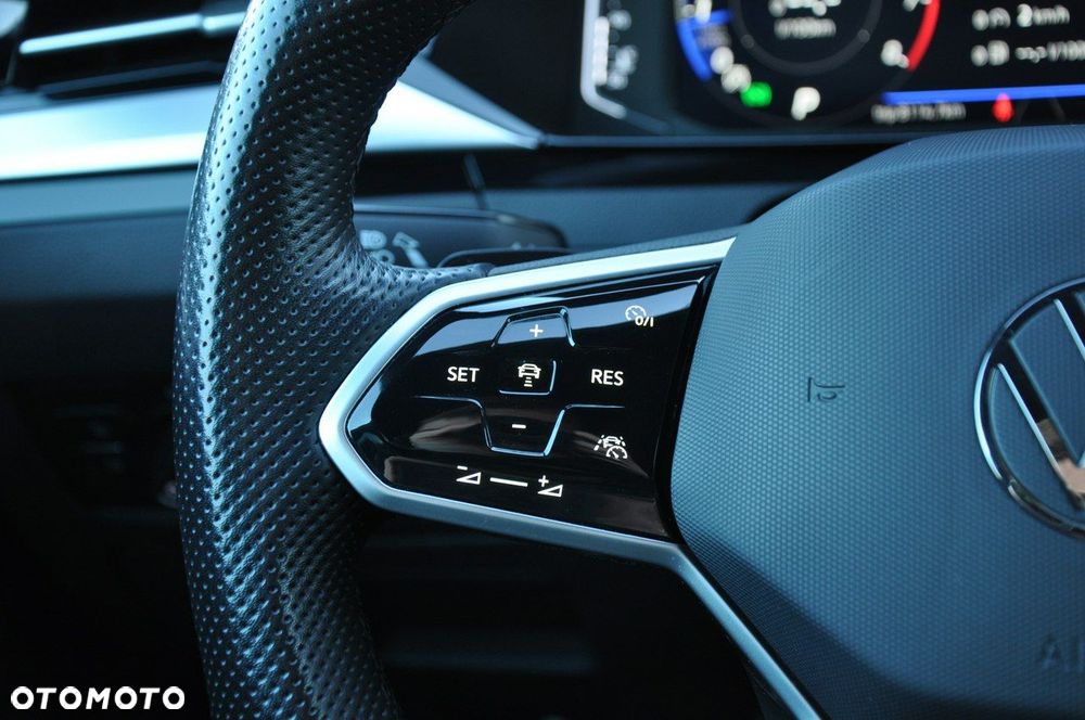 Volkswagen Arteon 2.0 TSI DSG R-Line - 17