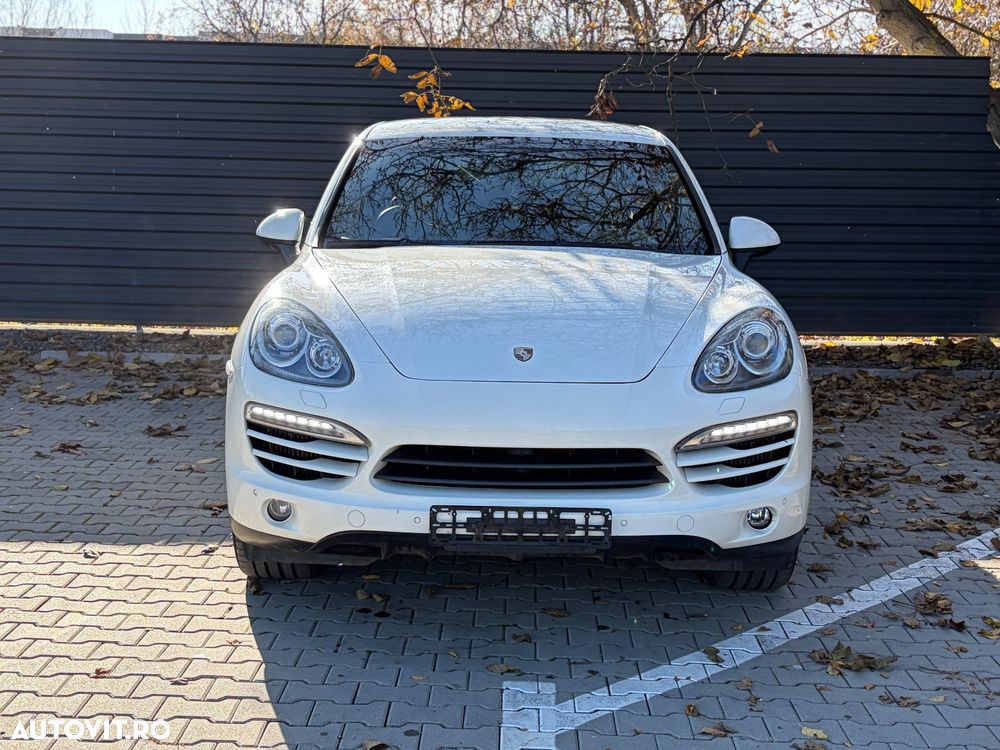 Porsche Cayenne 3.0 L V6 - 2