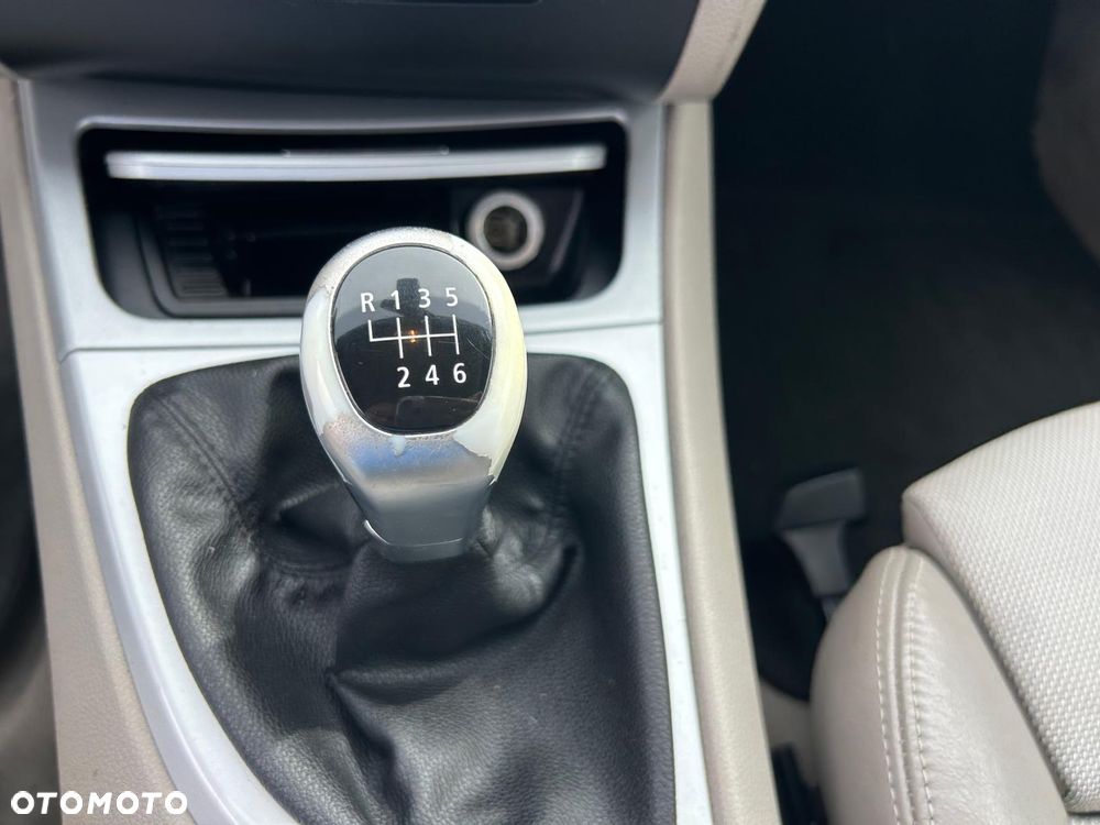 BMW Seria 1 - 12