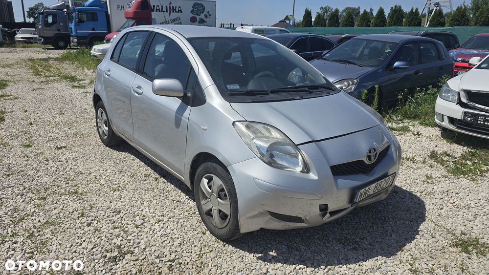 Toyota Yaris 1.0 Luna - 6
