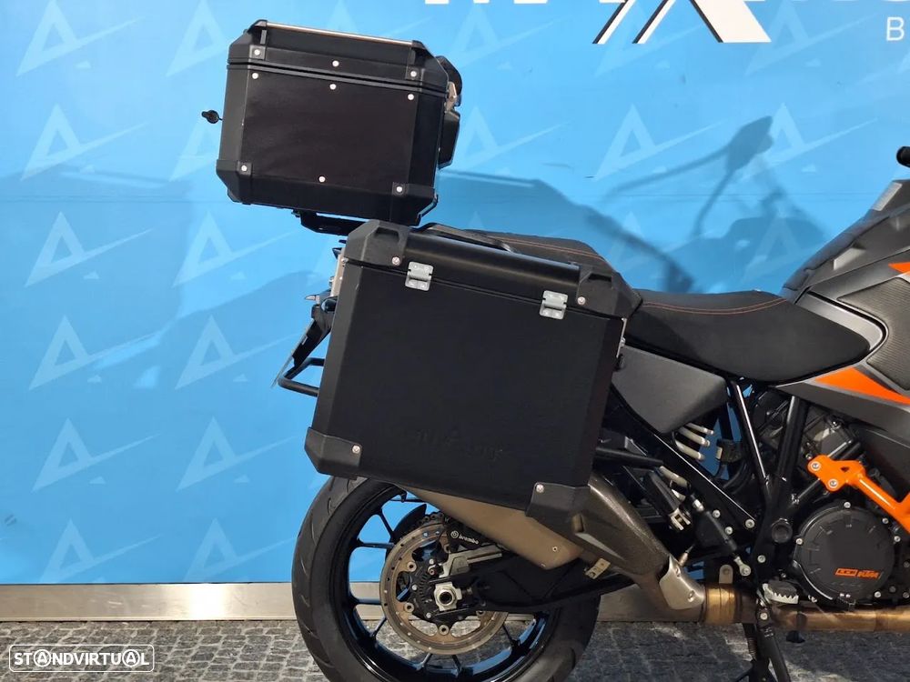 KTM 1290 Super Adventure S - 4