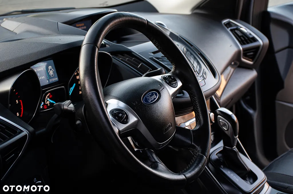 Ford Kuga 2.0 TDCi 4x4 Individual - 22