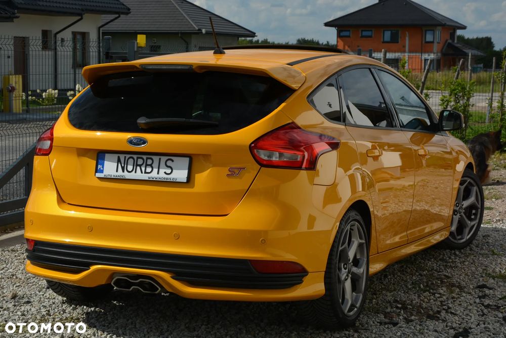 Ford Focus 2.0 TDCi ST-2 PowerShift - 18