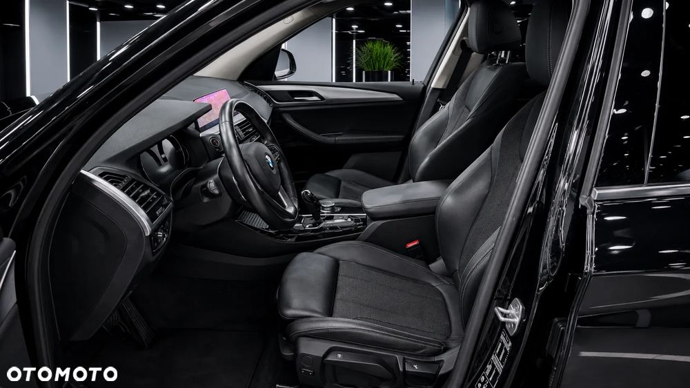 BMW X3 xDrive20i GPF Advantage sport - 7
