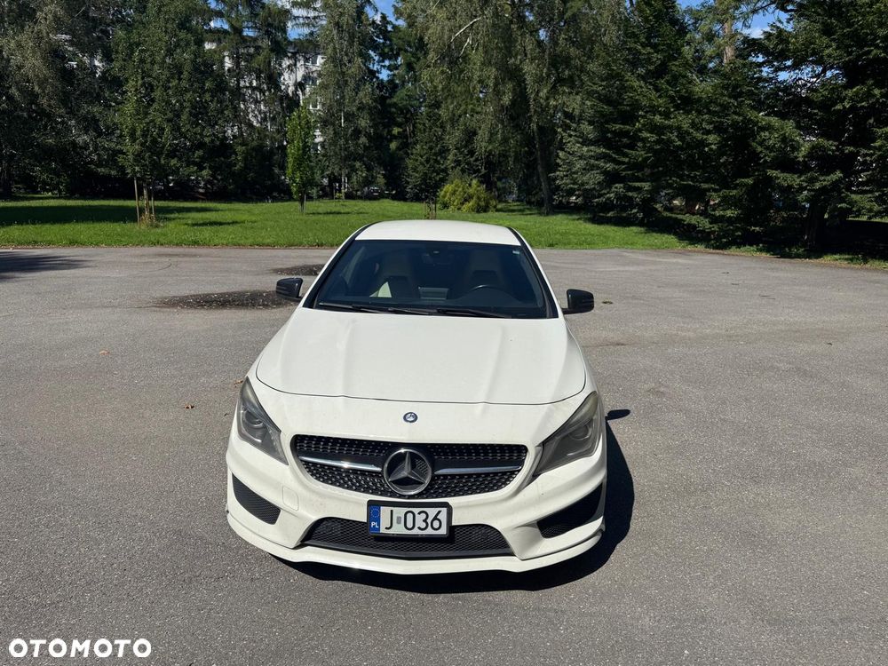 Mercedes-Benz CLA 250 4Matic 7G-DCT UrbanStyle Edition - 1