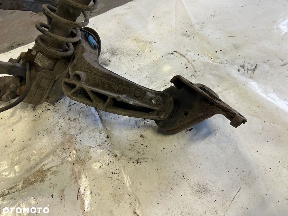Saab 95 9-5 NG 2010-2012 Aero wahacz aluminiowy tył tylny piasta zwrotnica lewy lewa - 7