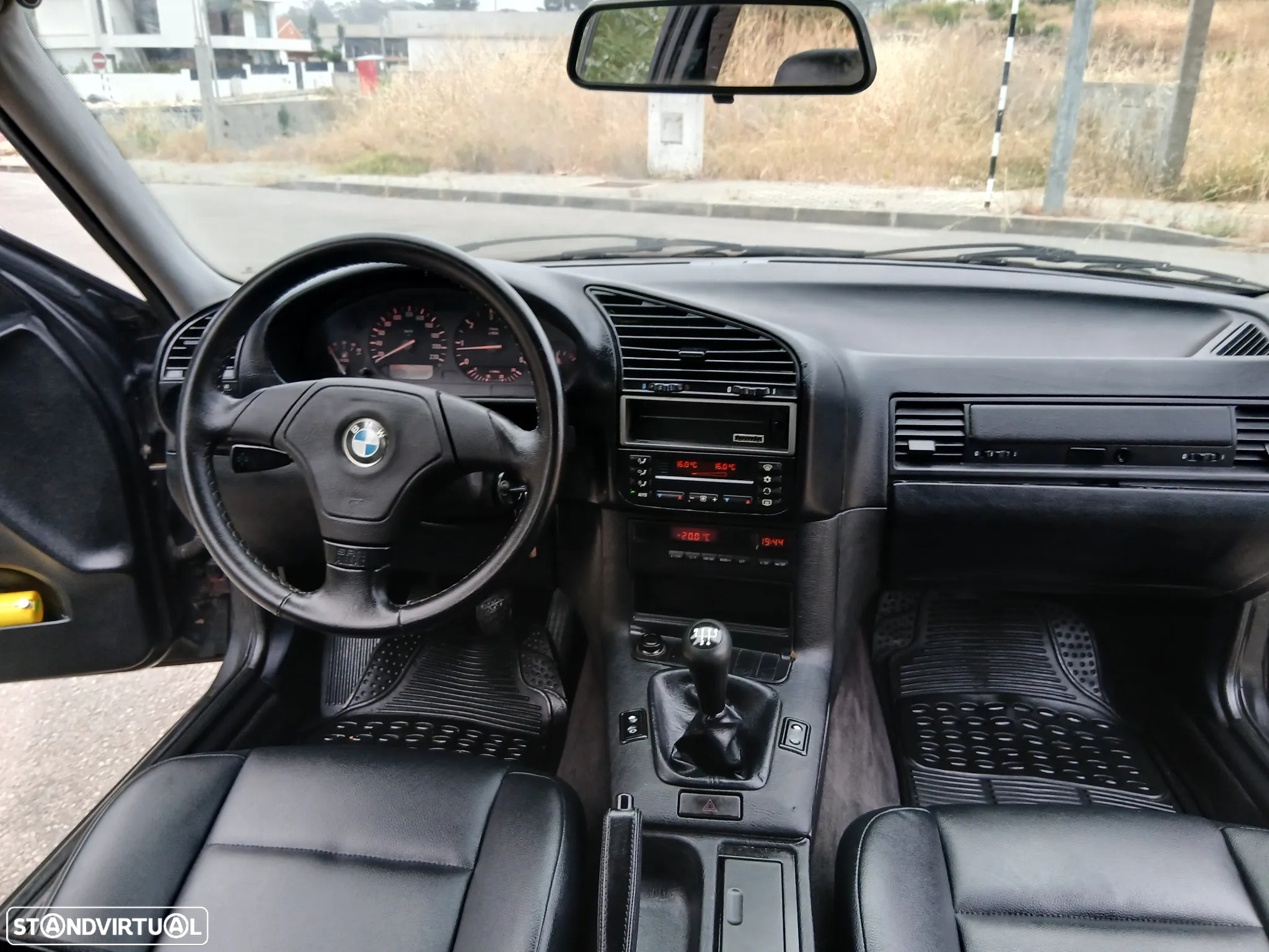 BMW 318 tds Exclusive - 13