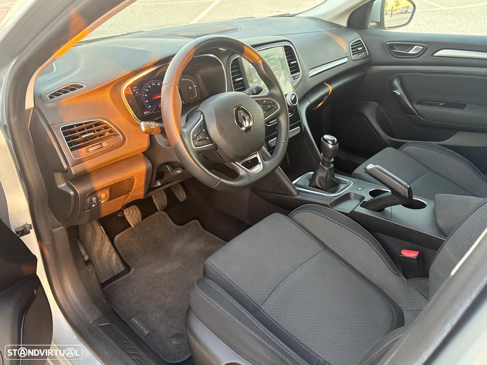 Renault Mégane 1.5 Blue dCi Equilibre - 6