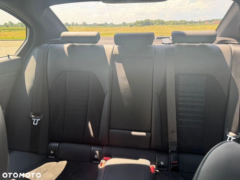 BMW Seria 3 M340i xDrive sport - 29