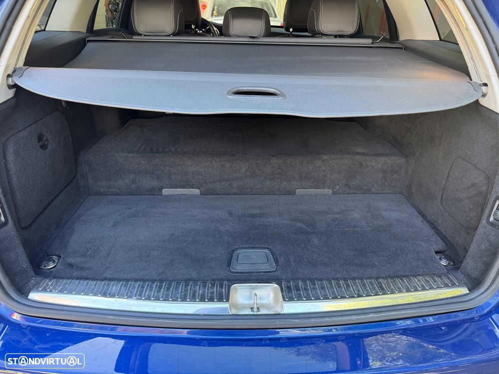 Mercedes-Benz C 300 de T 9G-TRONIC Avantgarde - 11