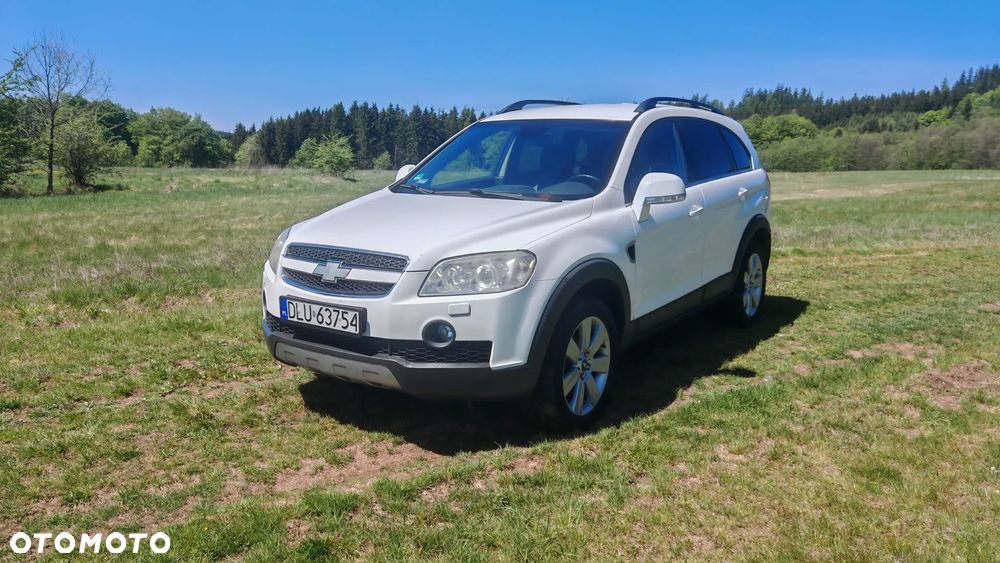 Chevrolet Captiva 2.0 d High - 3
