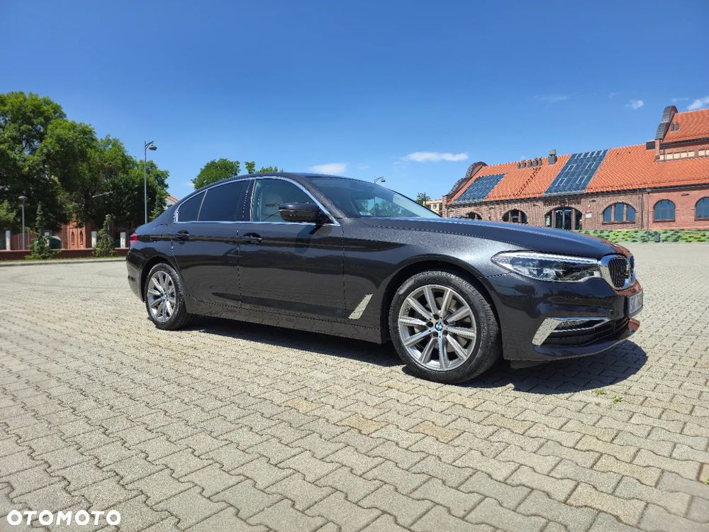 BMW Seria 5 520d xDrive Luxury Line - 5