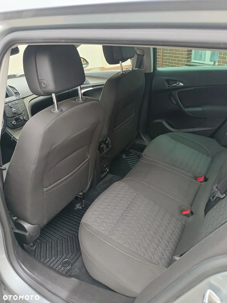 Opel Insignia 1.4 T Cosmo S&S - 14