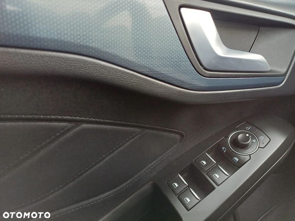 Ford Focus 1.0 EcoBoost mHEV Active X - 20
