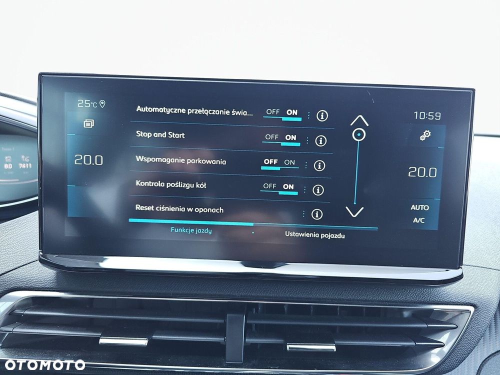 Peugeot 3008 - 17