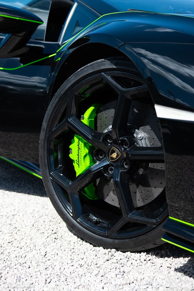 Lamborghini Huracán Tecnica 60th Anniversary - 10