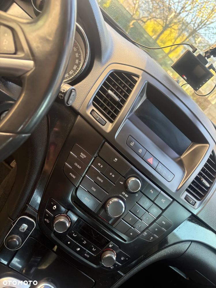 Opel Insignia 2.0 CDTI - 19