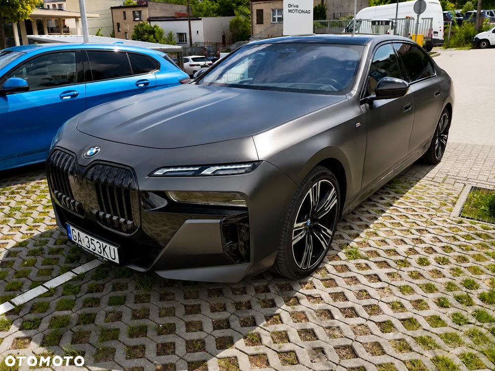 BMW Seria 7 740d xDrive mHEV sport - 3
