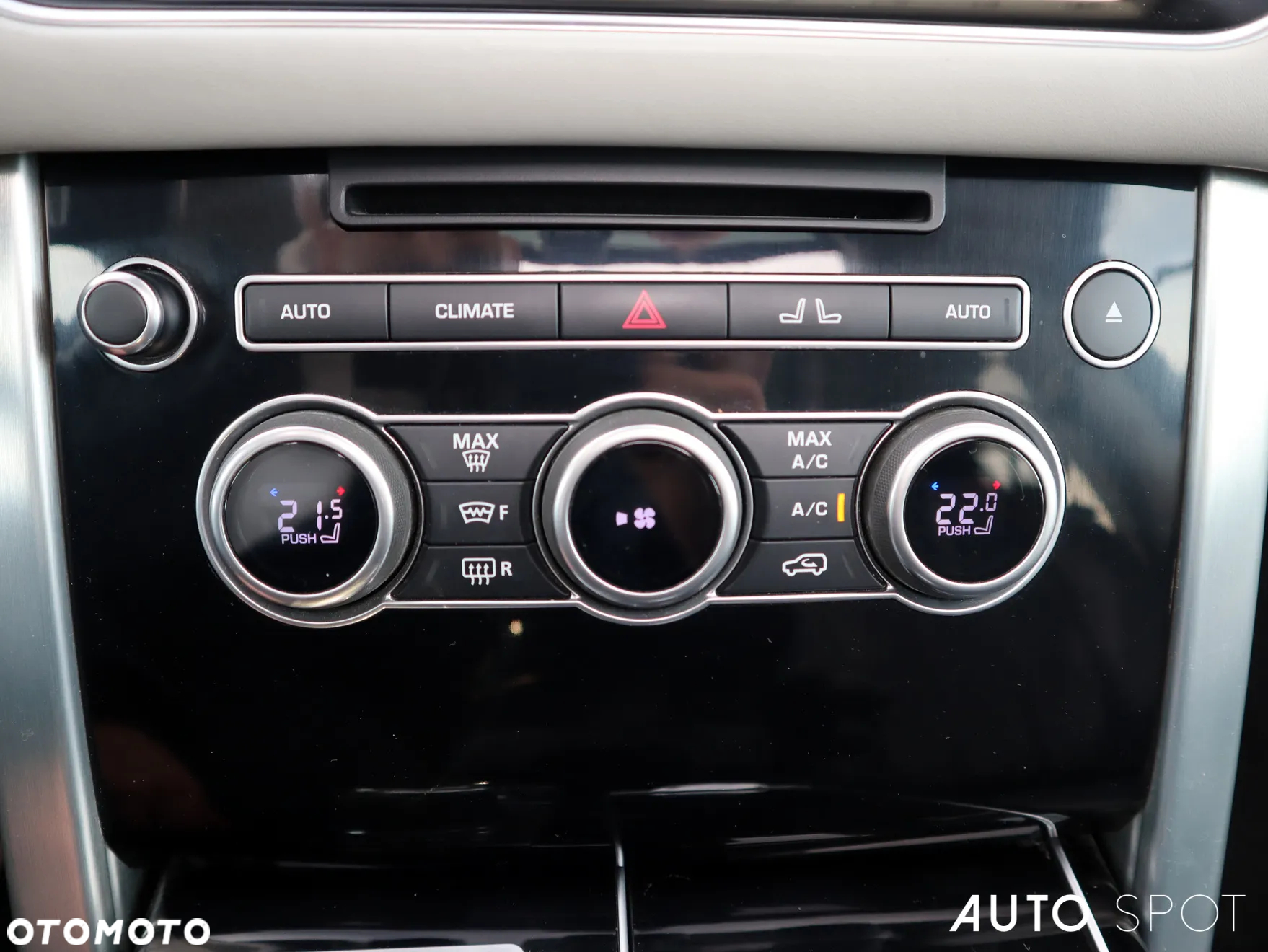 Land Rover Range Rover 4.4SD V8 AB - 35