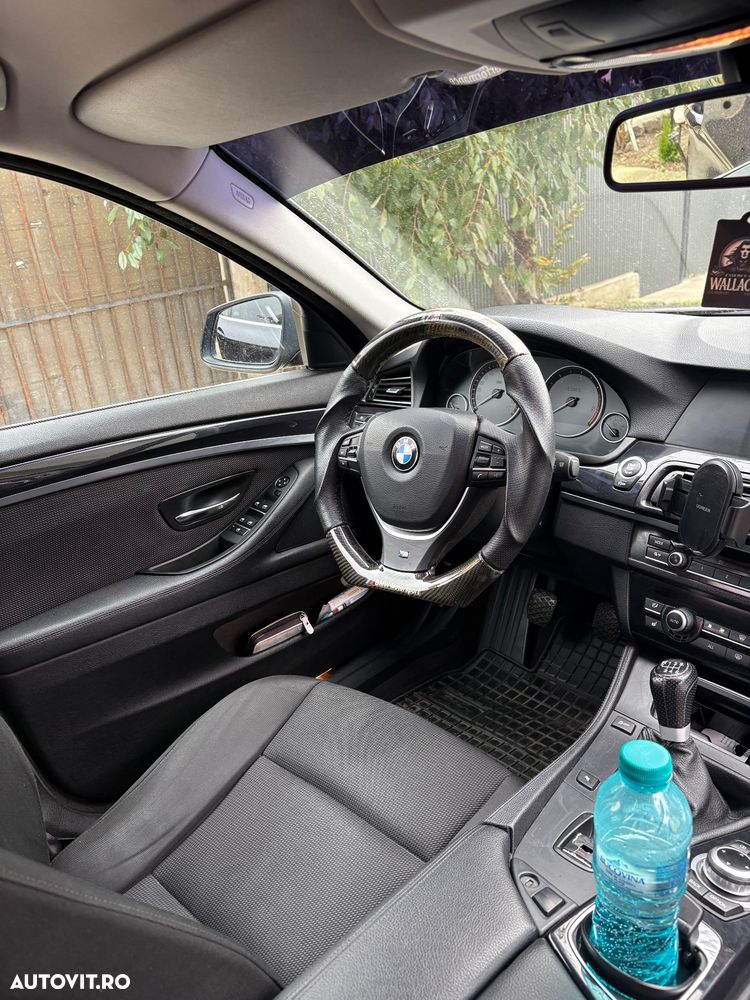 BMW Seria 5 ver-520d-touring-modern-line - 4