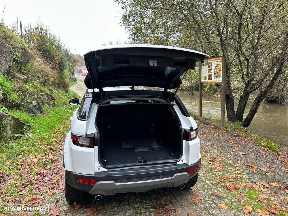 Land Rover Range Rover Evoque 2.0 D150 AWD R-Dynamic Auto - 10