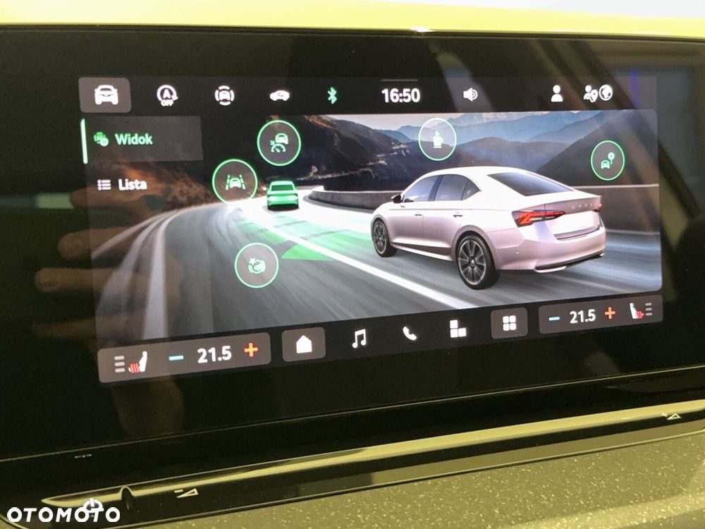 Skoda Octavia 2.0 TDI Selection DSG - 31