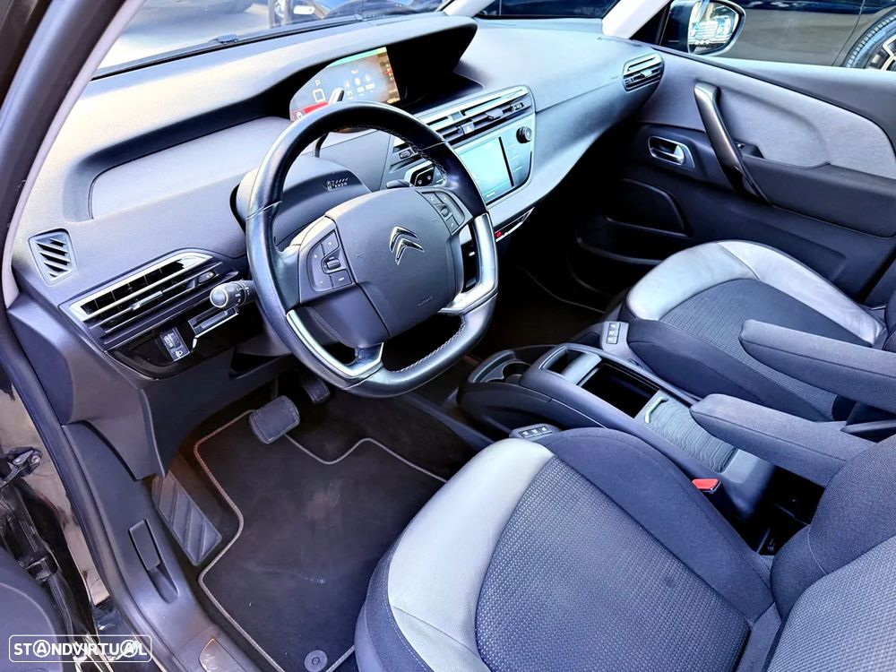 Citroën C4 Picasso - 19