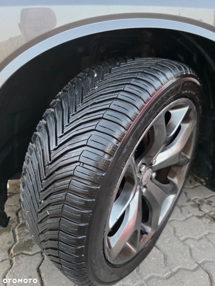 Dodge Challenger Automatik SXT Plus - 8