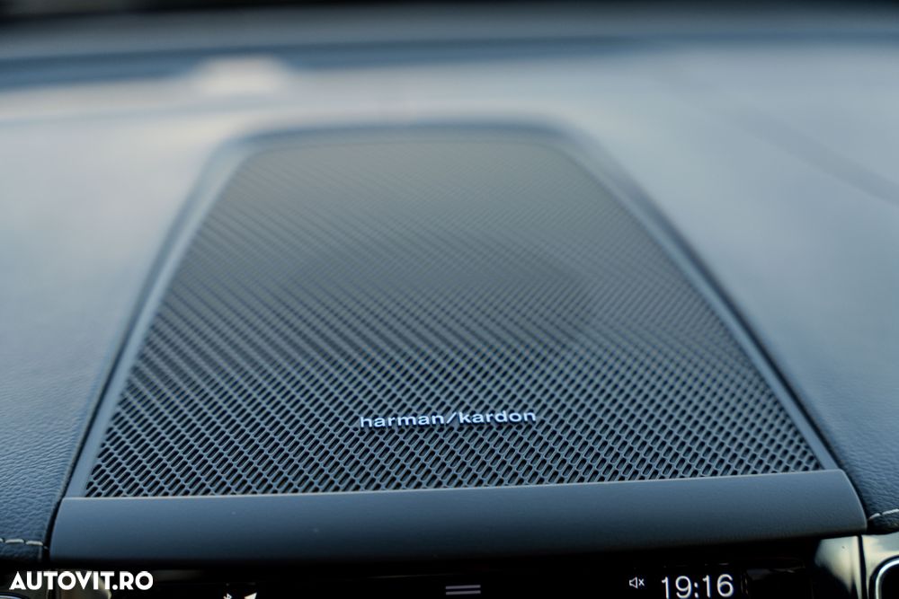 Volvo XC 60 B6 B AWD Geartronic RDesign - 33