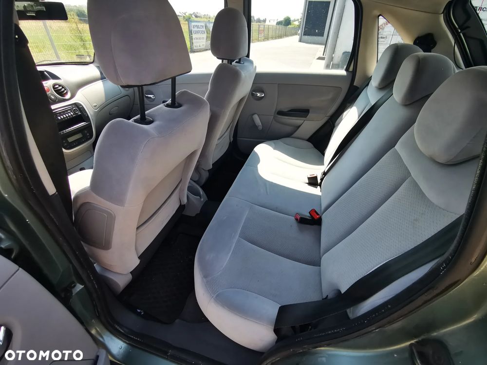 Citroën C3 1.6 HDi Furio Equilibre Luxe - 11