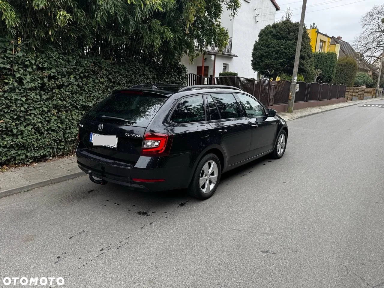 Skoda Octavia Combi 1.6 TDI DSG Ambition - 4